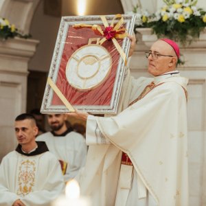 Proglasenje bazilike Sinj-95